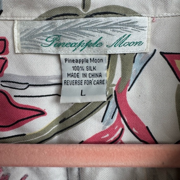 Pineapple Moon 100% Silk Vintage Tropical Pink Floral Button-Down Shirt Size L - Picture 2 of 5